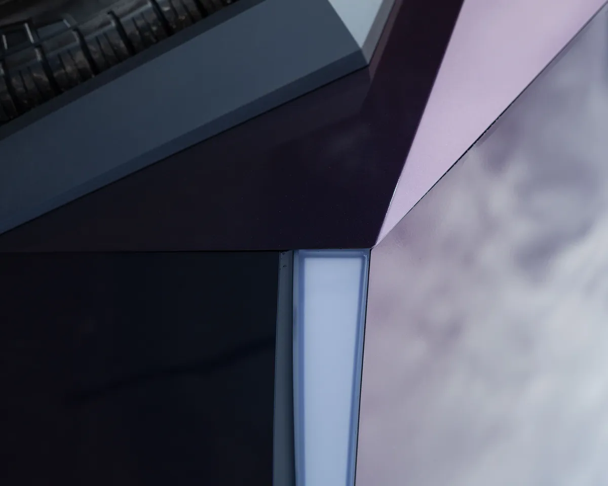 Color-shift PPF detail showing purple to pink transition